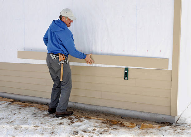 Best Storm Damage Siding Repair  in Englewood, FL